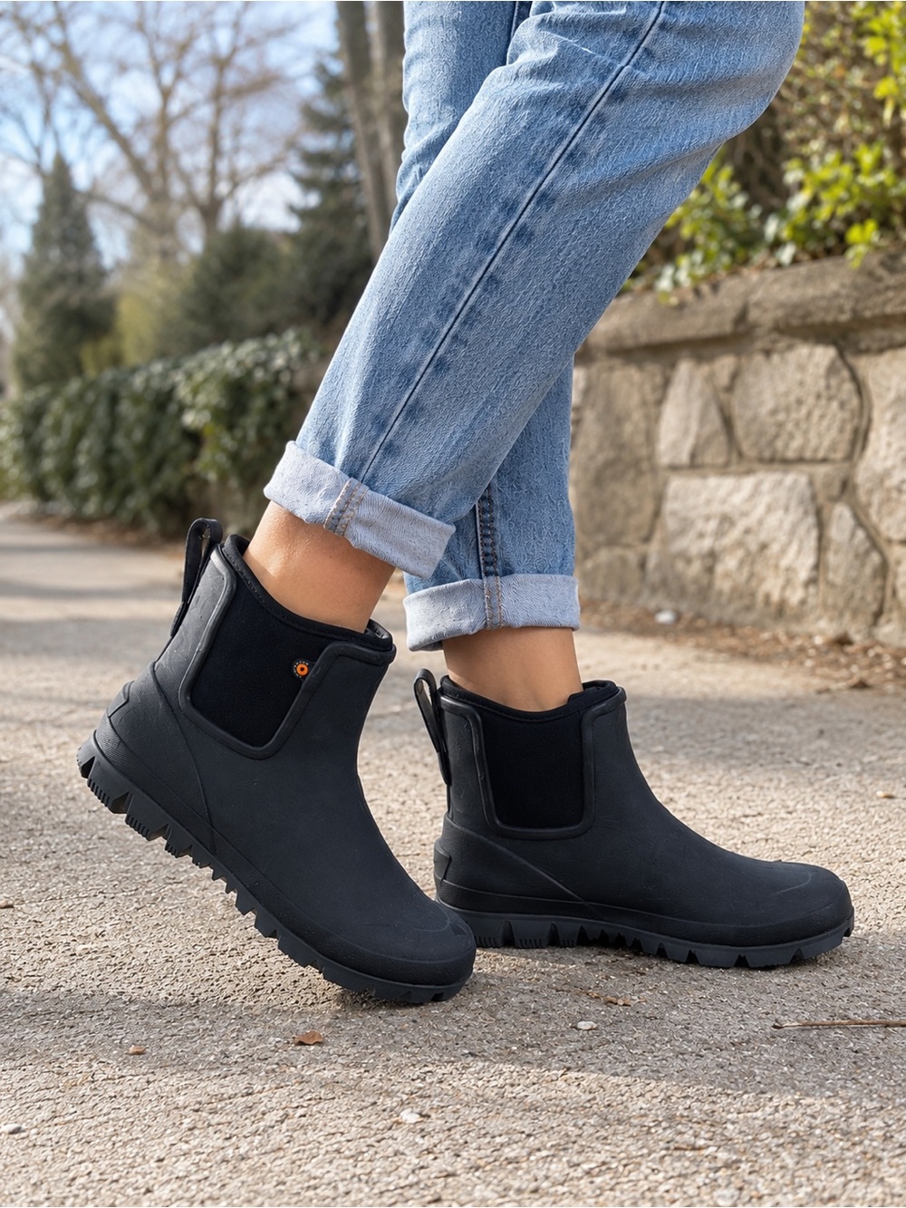 Bogs Black Chelsea Slip-On Waterproof Rain & Snow Boots